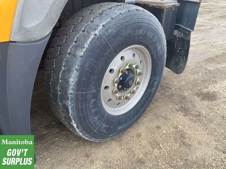 2011-international-workstar-7600-image-20