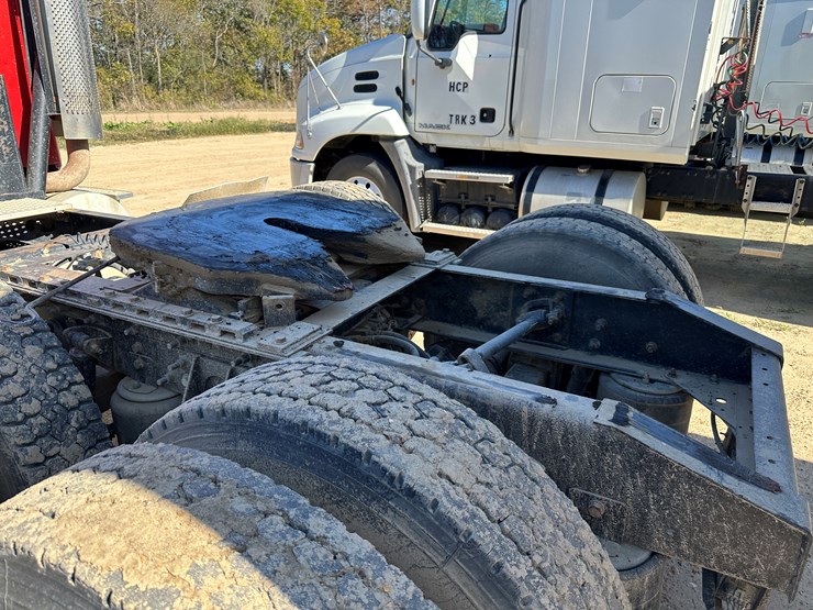 2005-international-9200i-image-25