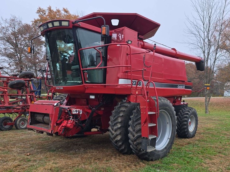 2005-case-ih-2388-image-2