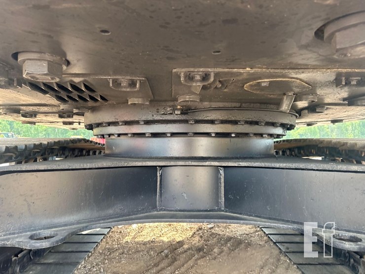 2021-volvo-ecr145el-image-6