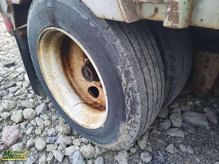 2009-manac-step-deck-image-16