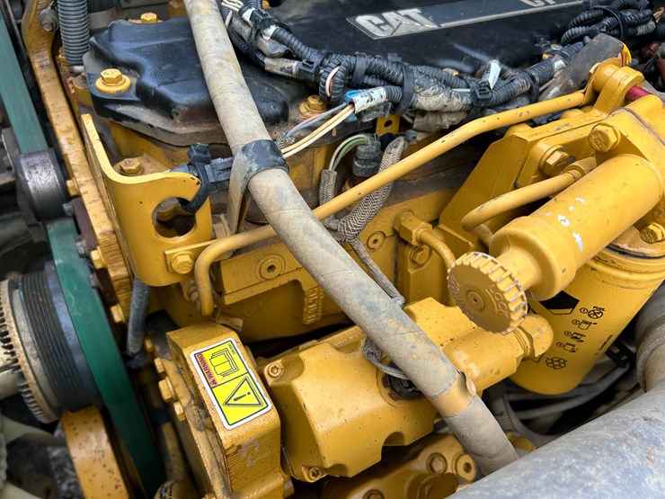 2007-caterpillar-c7-image-25