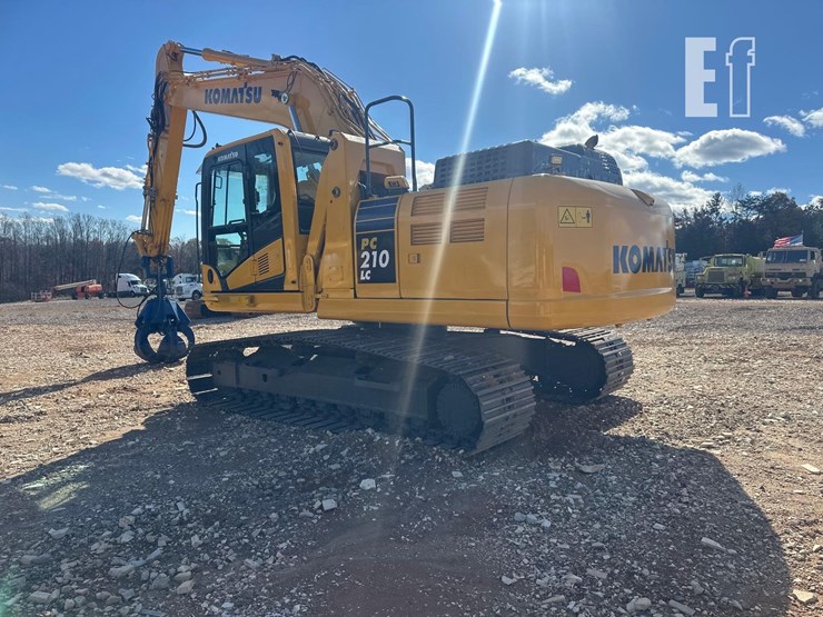 2021-komatsu-pc210-lc-11-image-9