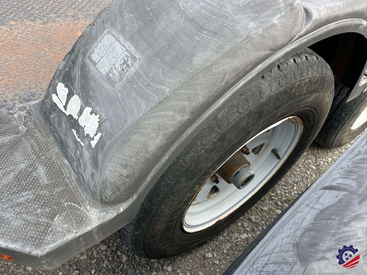 2016-mmdi-14’-t/a-car-hauler-tag-trailer-image-7