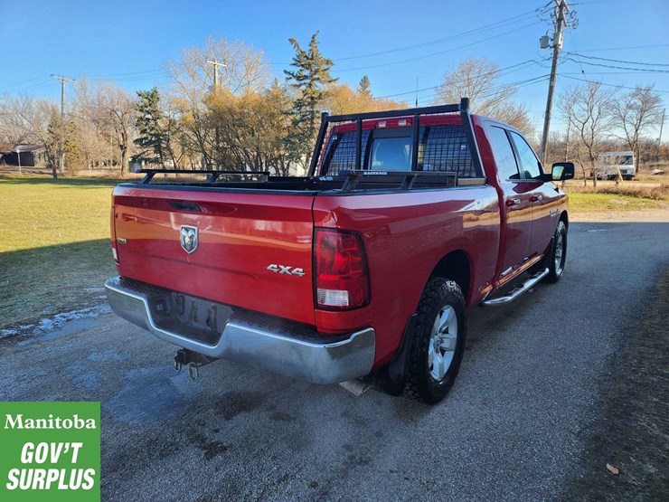 2015-dodge-1500-image-6