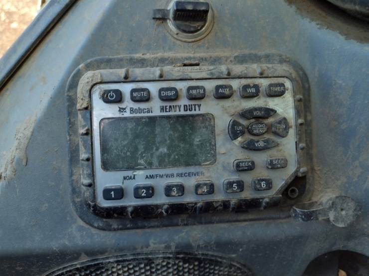 bobcat-t770-image-11