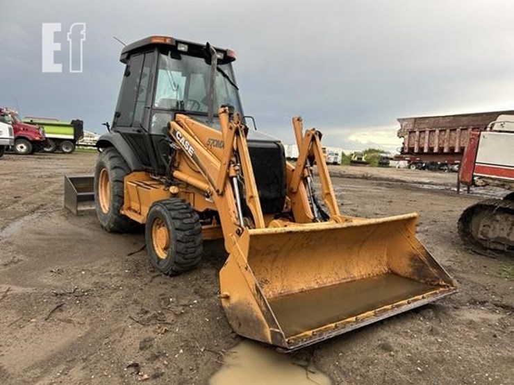 2000-case-570m-xt-image-3