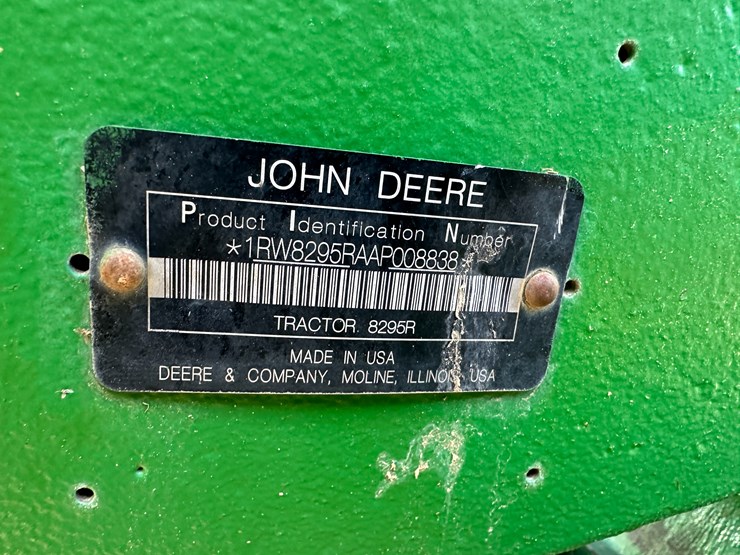 2010-john-deere-8295r-image-72