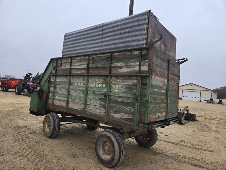 john-deere-122-image-8