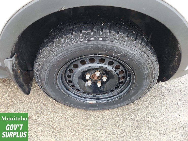 2013-ford-explorer-image-20