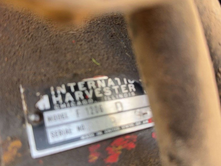 1966-international-1206-image-25