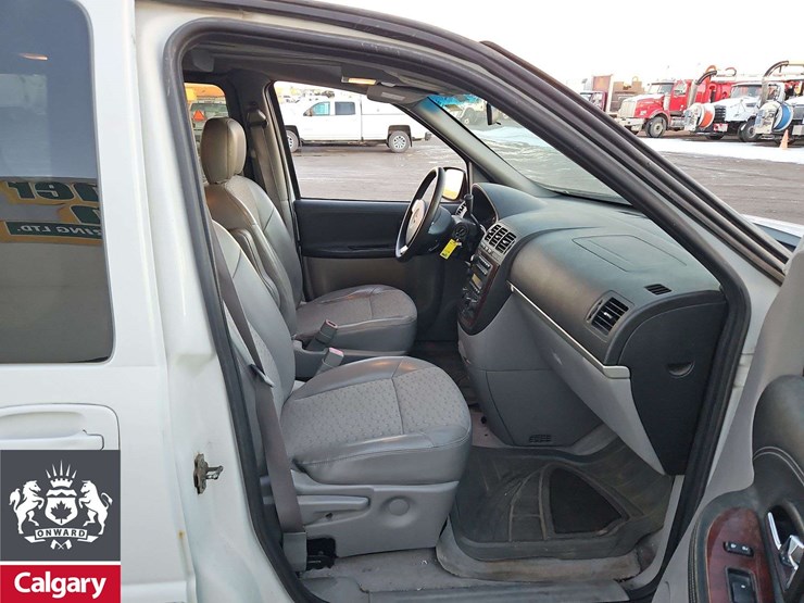 2005-chevrolet-uplander-image-13