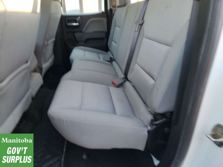 2017-chevrolet-silverado-1500-image-14