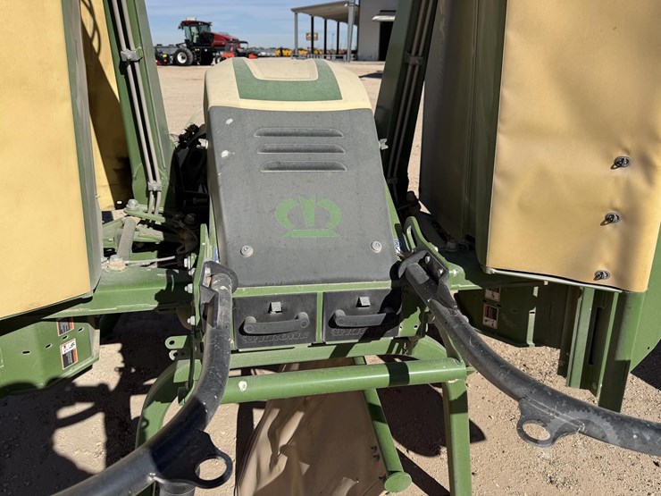 2022-krone-ecb950-collect-image-16