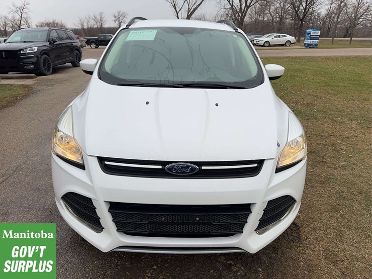 2016-ford-escape-image-2