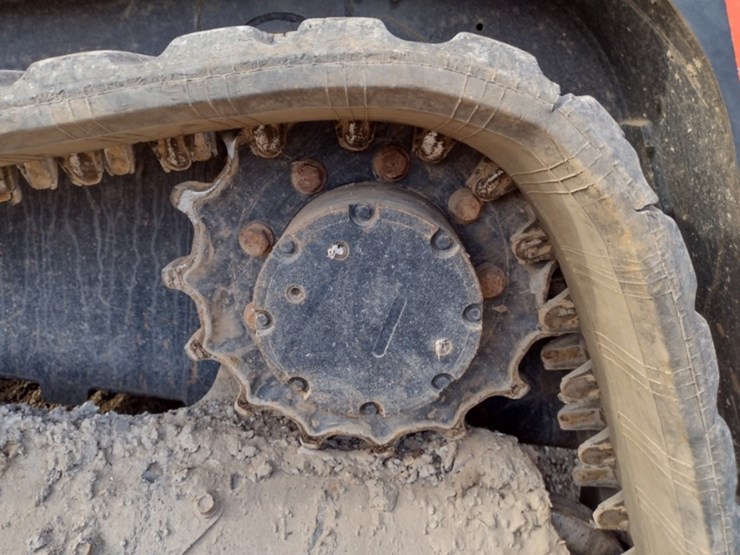 kubota-svl75-2-image-28