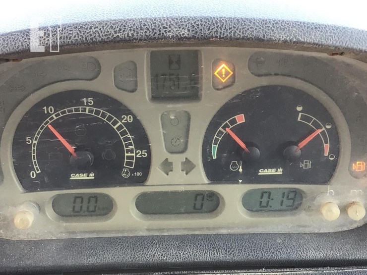 2005-case-ih-mxu110-image-17