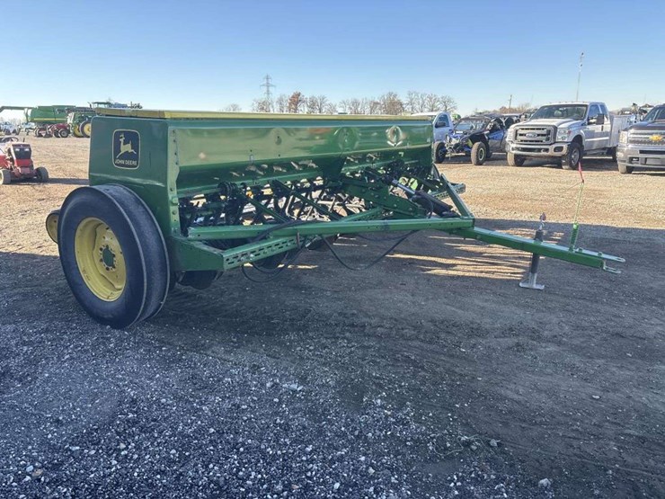 john-deere-8300-image-5