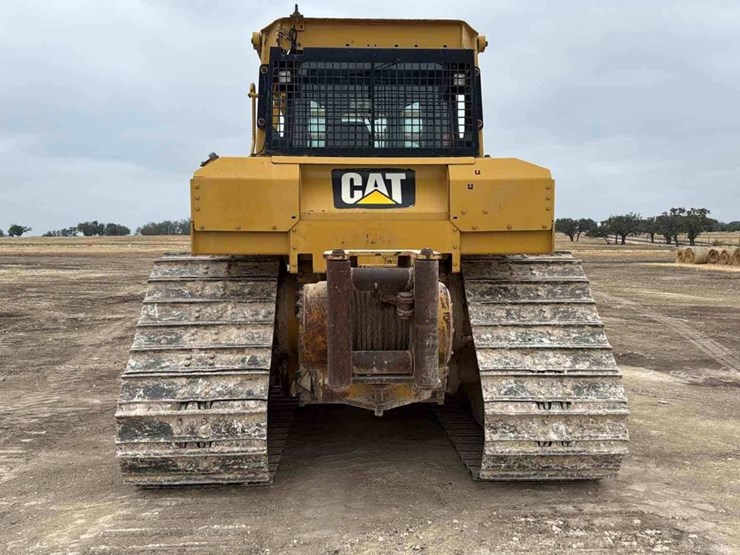 caterpillar-d6t-lgp-image-9