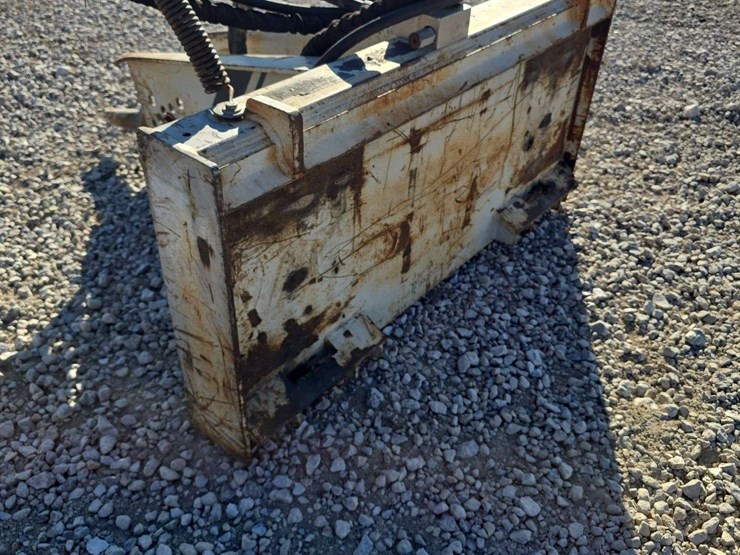 2014-kent-quick-attach-skid-steer-hyd.-breaker-image-6
