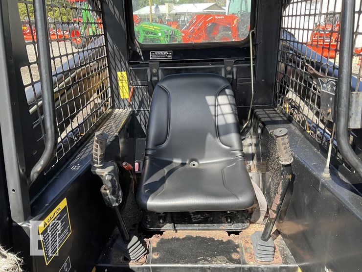 1998-new-holland-lx565-image-16