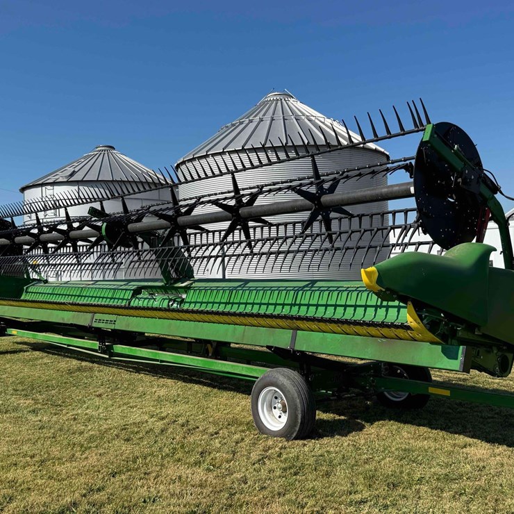 2022 JOHN DEERE RD40F