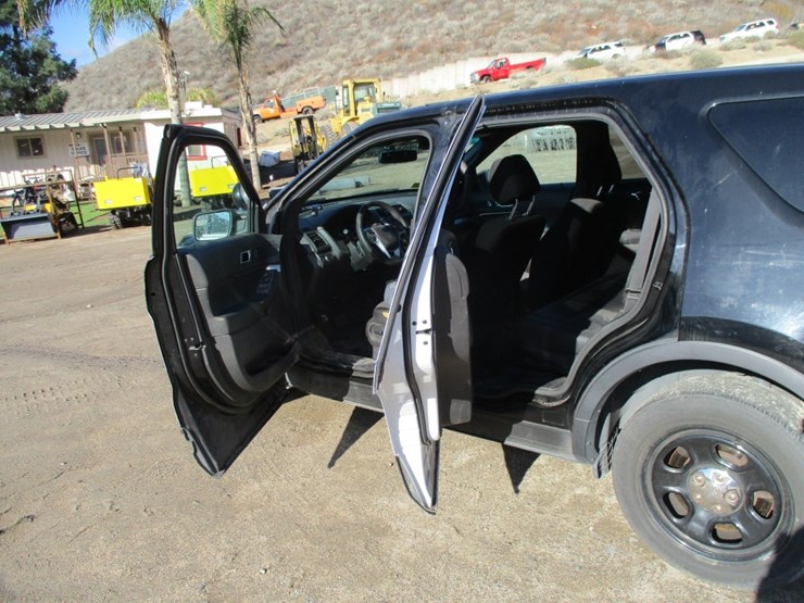 2014-ford-explorer-image-14