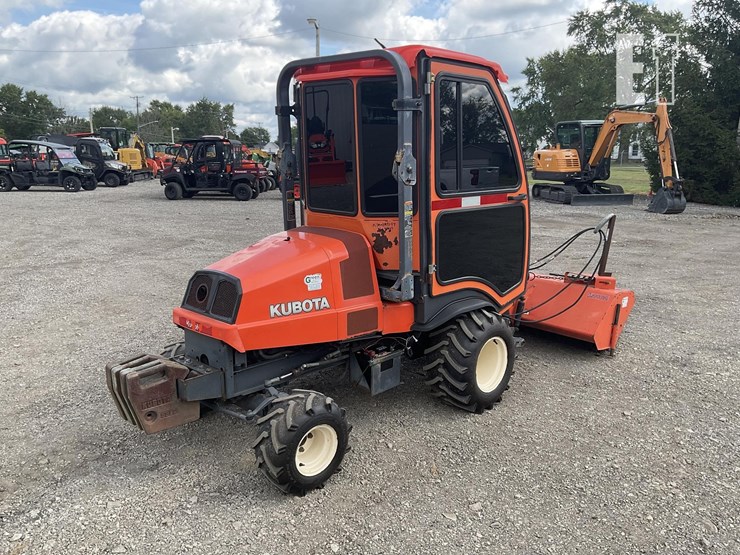 2007-kubota-f3680-image-5