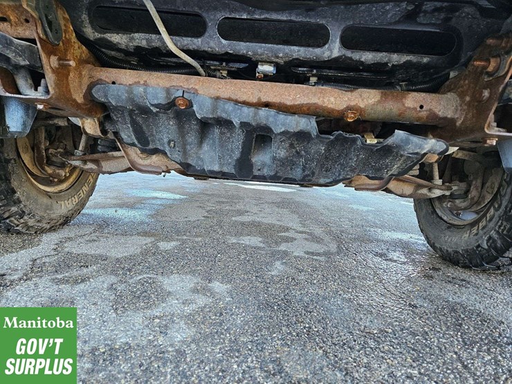 2012-chevrolet-silverado-2500hd-image-21