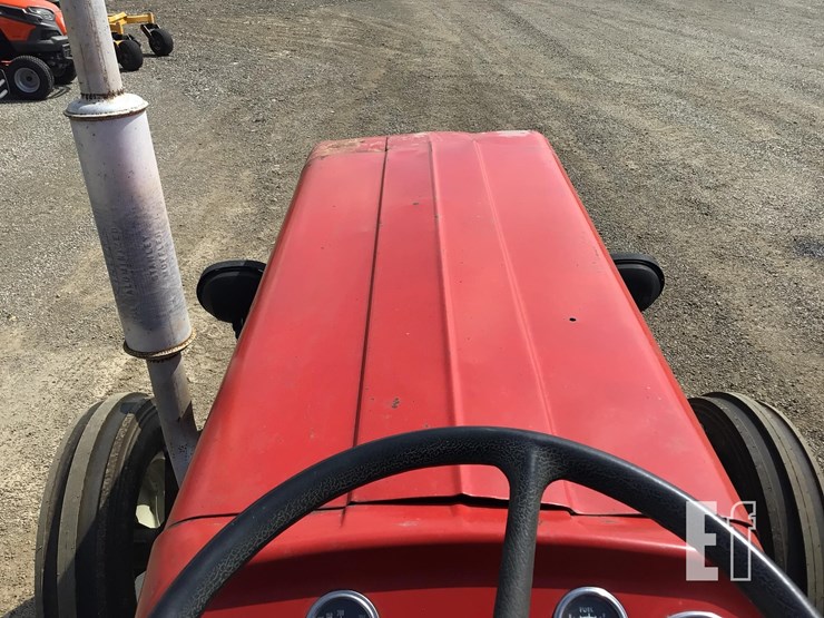 1973-massey-ferguson-135-image-11