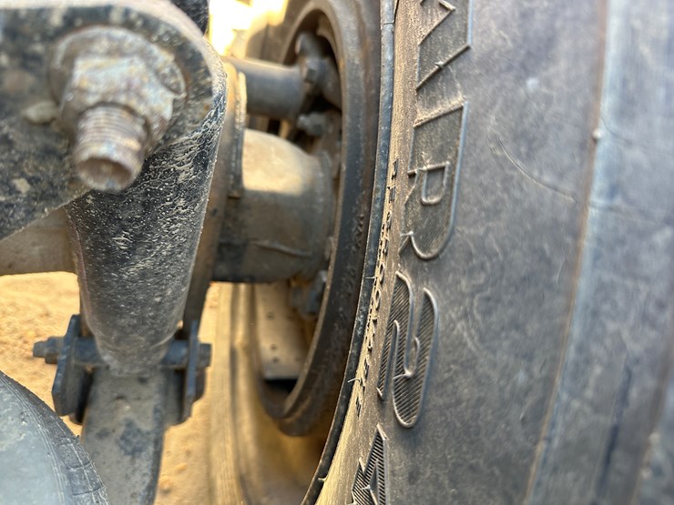 2005-international-9200i-image-24