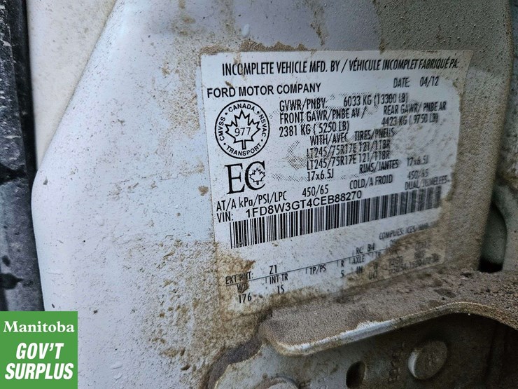 2012-ford-f350-image-17