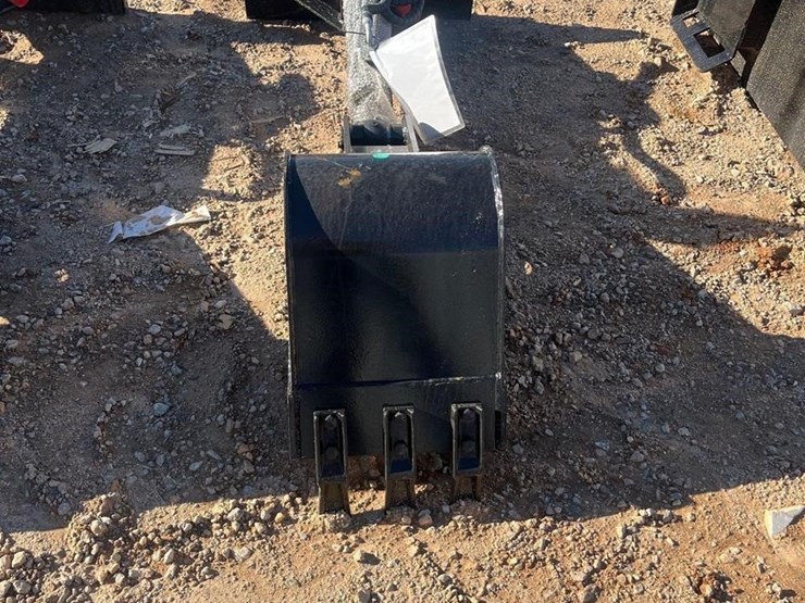 future-59in-hydraulic-skid-steer-backhoe-image-3