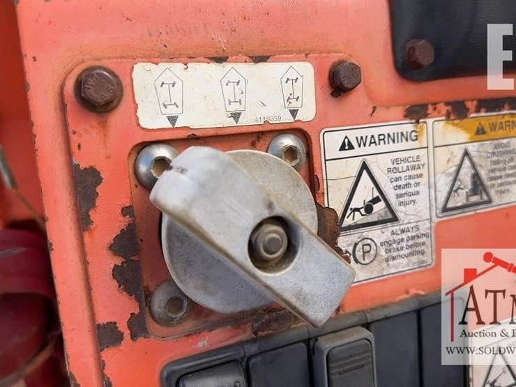 lull-644e-42-image-21