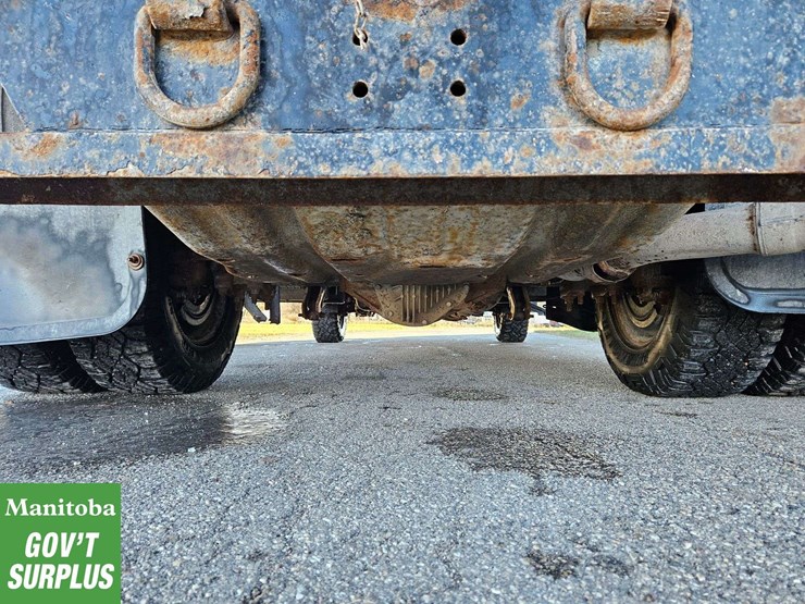 2011-ford-f350-image-9