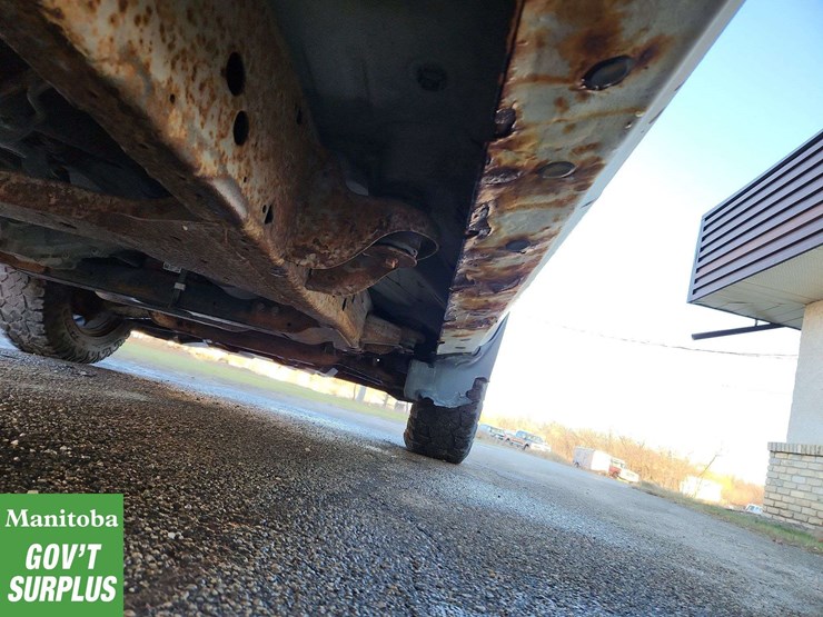 2017-chevrolet-silverado-1500-image-31