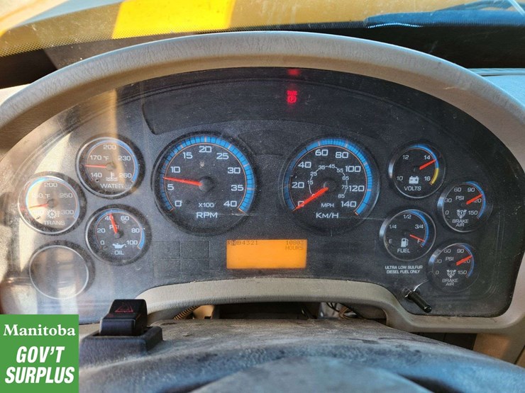 2009-international-workstar-7500-image-61