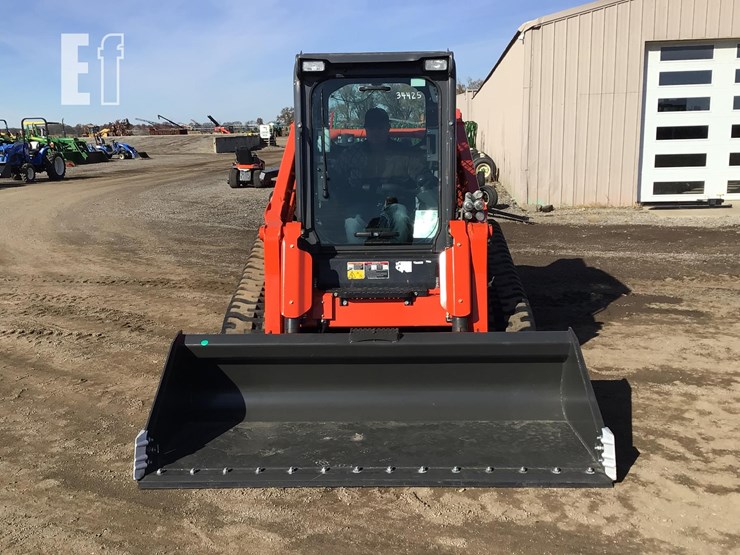 2024-kubota-svl97-2-image-8