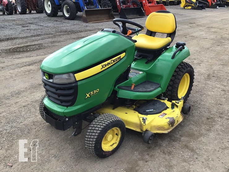 2013-john-deere-x530-image-2