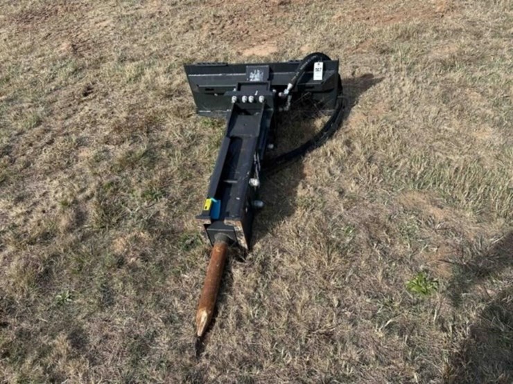 2022-bobcat-skid-steer-nitrogen-breaker-image-2