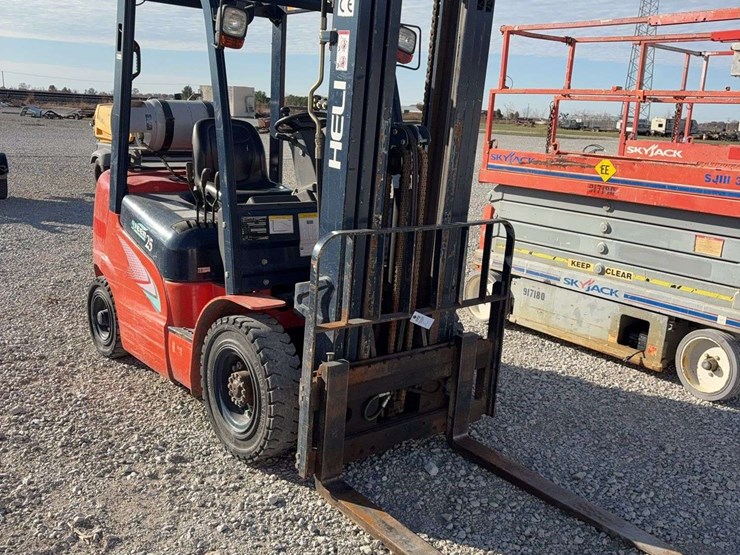 2016-heli-cpyd25ty5gll-4600-pound-3-stage-industrial-forklift-1409.4-hours,-runs-and-works-great,-lp,-side-shift-image-2
