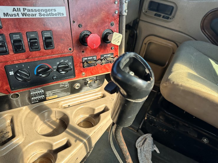 2005-international-9200i-image-74