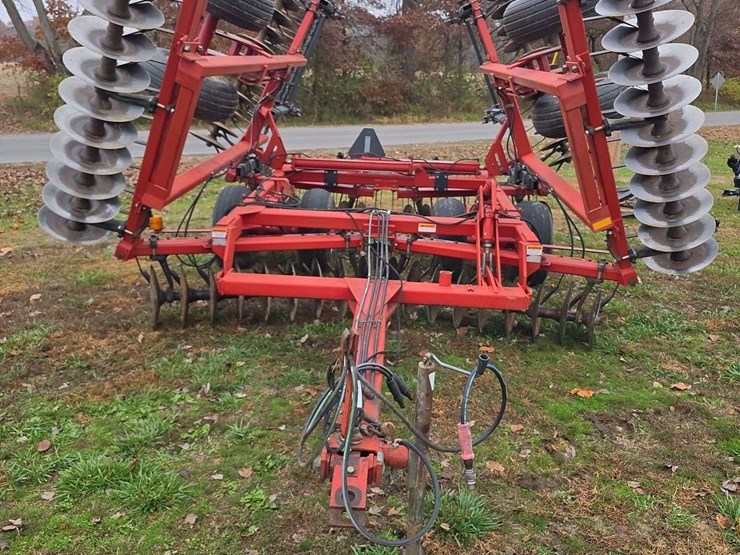 case-ih-3950-image-2