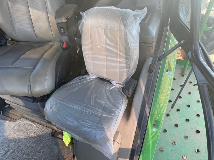 john-deere-600r-image-36