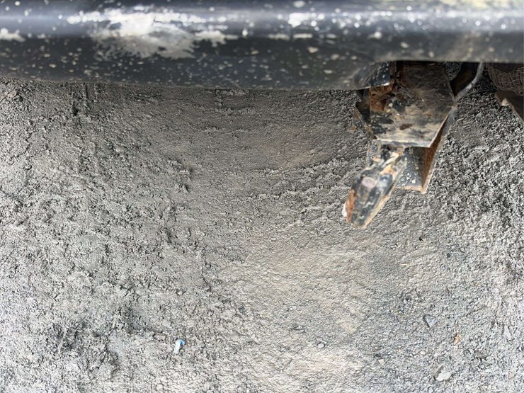 2006-chevrolet-3500-image-19