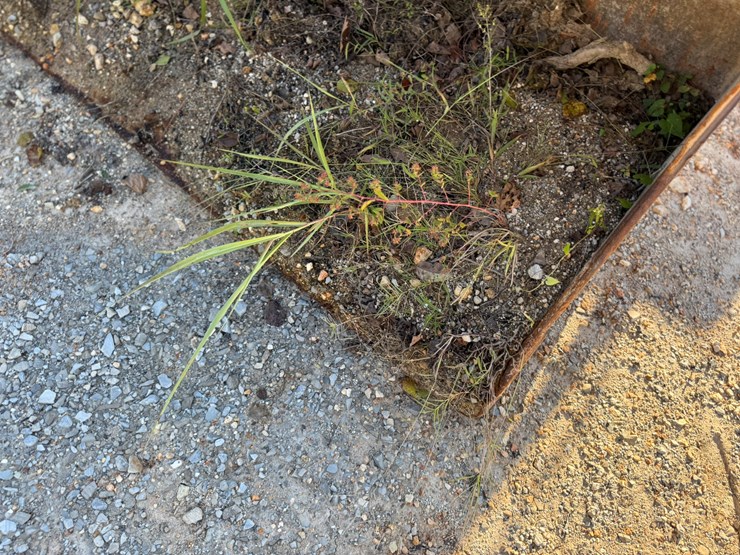 caterpillar-420d-image-60