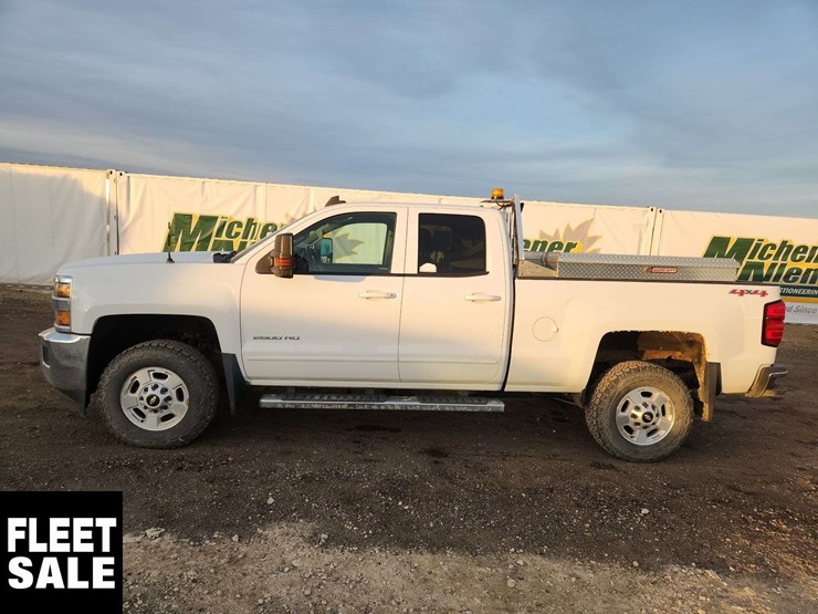 2015-chevrolet-silverado-2500hd-image-20