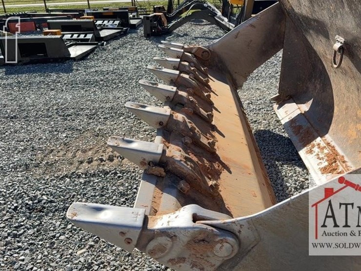 2000-caterpillar-953c-image-11