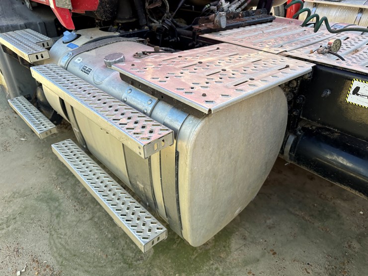 #33708-•-2014-mack-cxu-t/a-daycab-truck-tractor-1m1aw02y3em038036-image-29