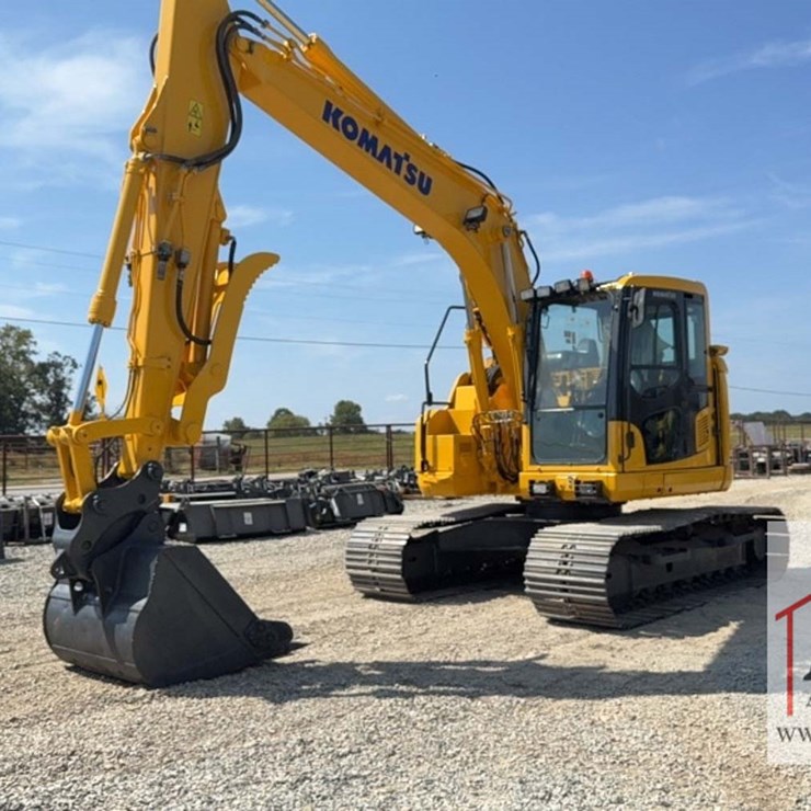 2021 KOMATSU PC138US-11